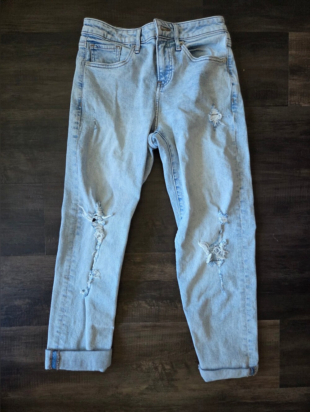 Express Mid-Rise Distressed Boyfriend-Cut Jeans